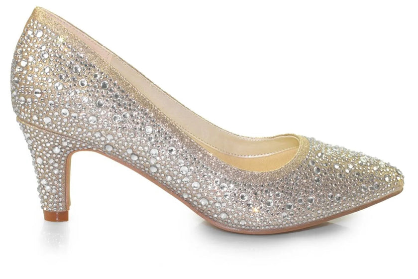 Zapatos de fiesta Marcasita champagne con tacón de 5.5 cm, detalles de strass y plantilla acolchada para máxima elegancia y confort.