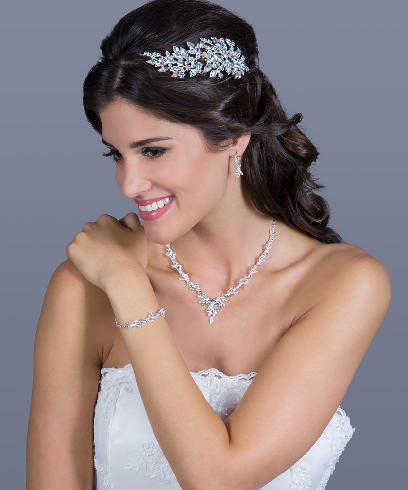 Set of Earrings and Choker Cádiz