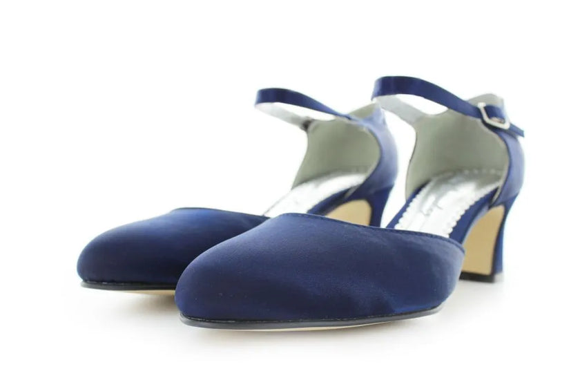 Zapatos de fiesta azul marino estilo D'Orsay con tacón kitten heel de 4.5 cm