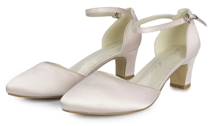 Zapatos de fiesta Bojita Rosa con tacón de 5 cm, cómodos y elegantes, ideales para bodas y eventos especiales.