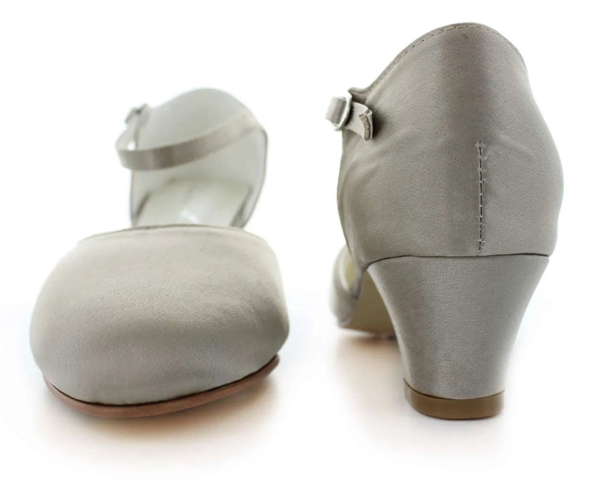 Zapatos de fiesta Oligoclasa Rosa con tacón de 5 cm, cómodos y elegantes, ideales para bodas y eventos especiales.