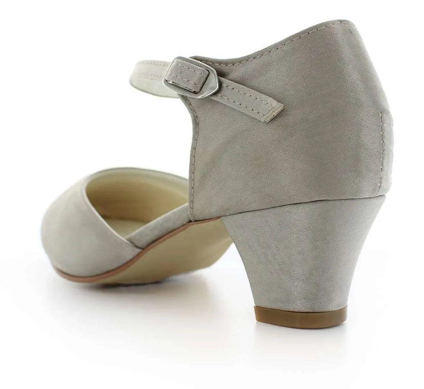 Zapatos de fiesta Oligoclasa Rosa con tacón de 5 cm, cómodos y elegantes, ideales para bodas y eventos especiales.