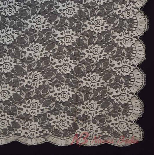 Cádiz Bridal Mantilla