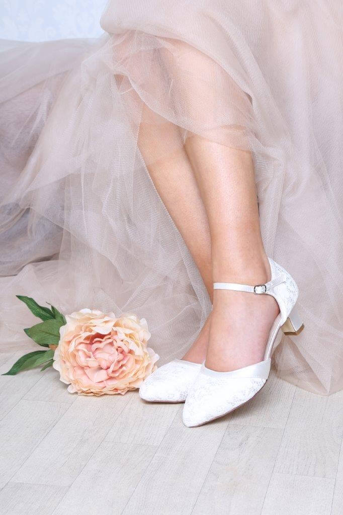 Zapato de novia bajo y tacón gordo original online España