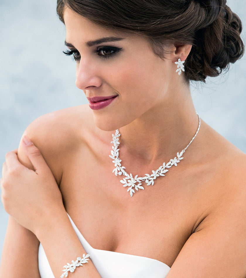 Andalucía Earrings and Choker Set